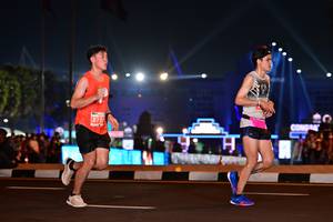 BIB: 273
                            <button type="button" onclick="openModal(15067885)" class="btn btn-primary btn-sm float-right btn-popup" data-toggle="modal" data-target=".modal-high-quality">
                        <i class="fas fa-shopping-cart"></i> Add to Cart
                    </button>
                                            <button type="button" onclick="isThisMe(15067885, true)" class="btn btn-success btn-sm float-right btn-popup btn-isme hidden" data-toggle="tooltip" data-placement="bottom" title="นี่คือรูปของคุณใช่ไหม คลิกที่นี่เพื่อเอาเข้าอัลบั้ม">
                        <i class="fas fa-plus"></i> Add to album
                    </button>
                    <button type="button" onclick="isThisMe(15067885, false)" class="btn btn-warning btn-sm float-right btn-popup btn-isnotme hidden">
                        <i class="fas fa-ban"></i> Remove from album
                    </button>